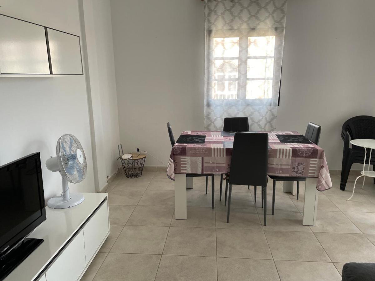 Apartamento Calle Eusebio Carballo Estévez Corralejo Exterior foto